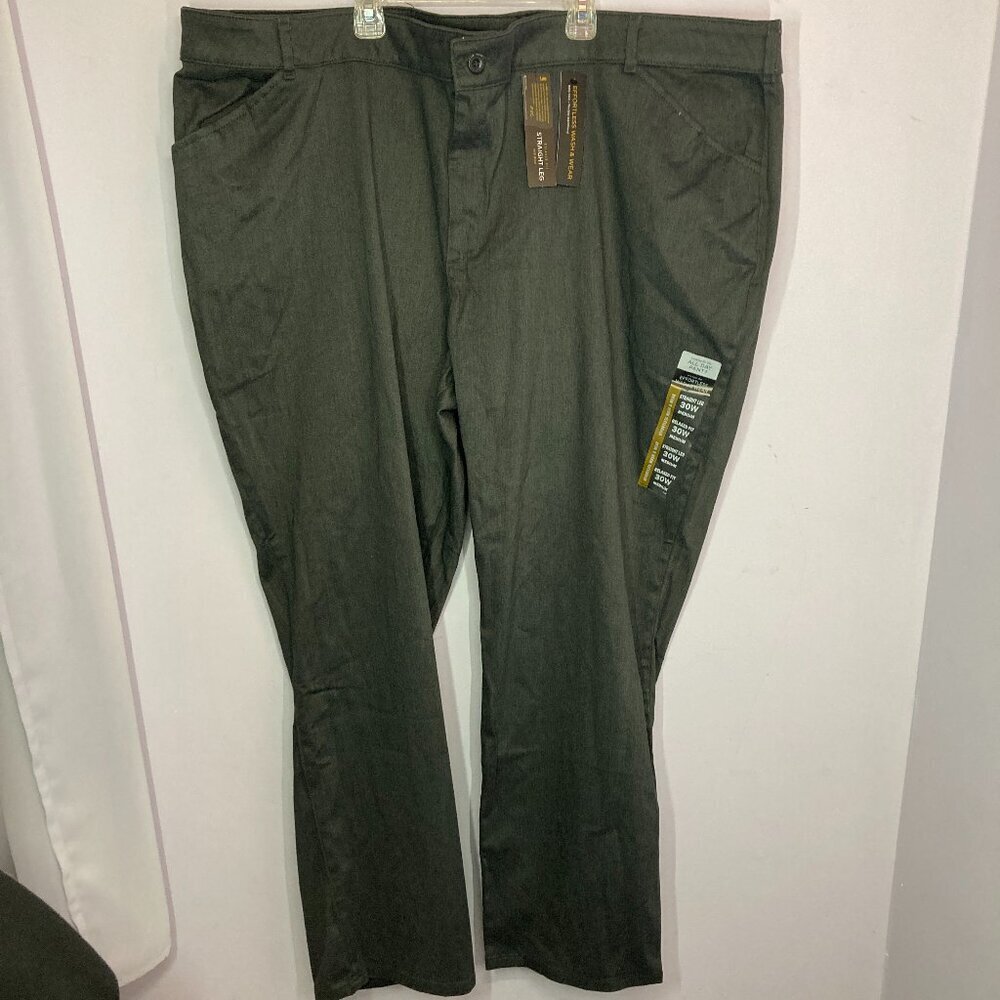Lee Straight Leg Mid Rise Pant, NWT, Size 30W( (5X)